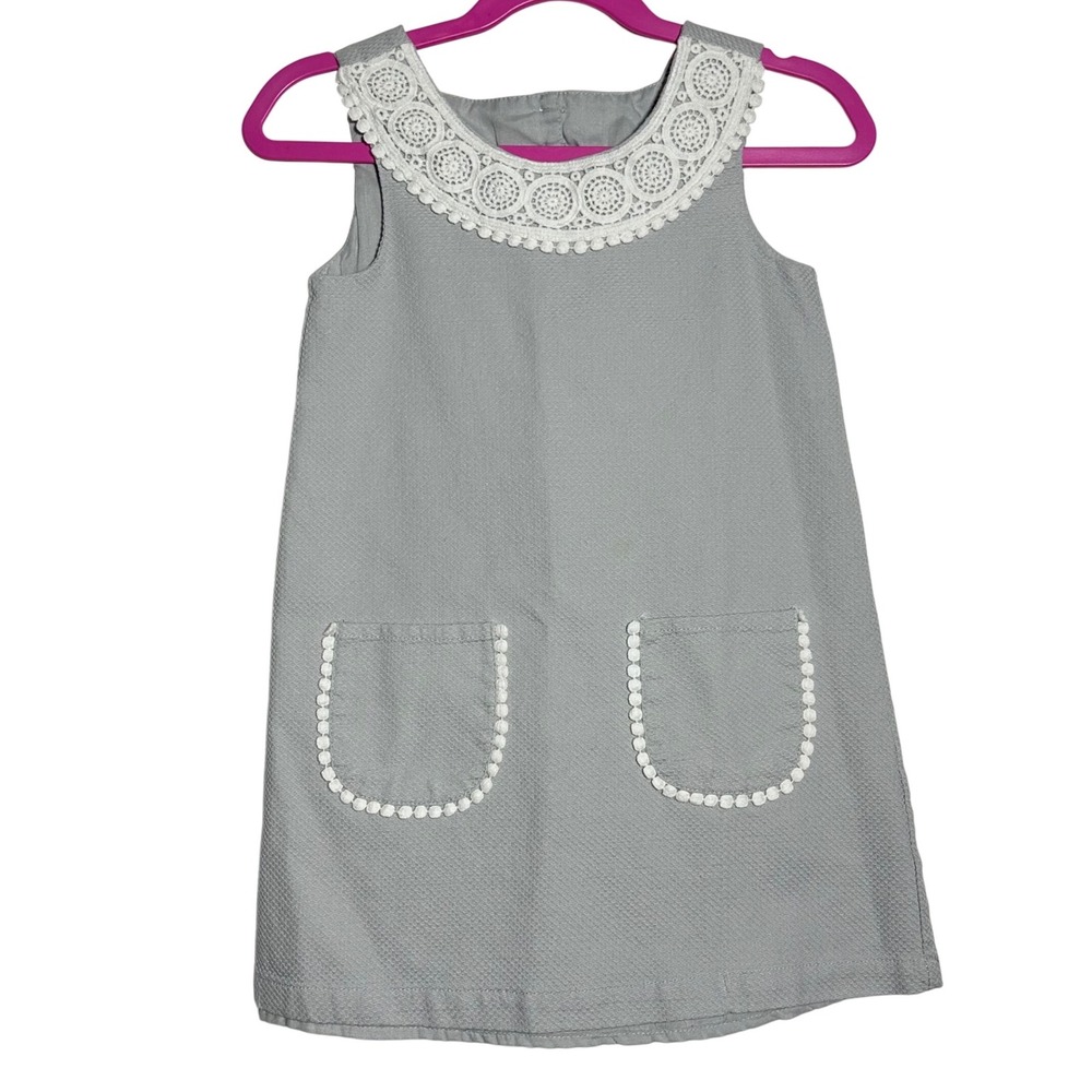 Jillian's Closet Girls 4T Grey Textured Dress Lace Collar Pockets Button Back‎